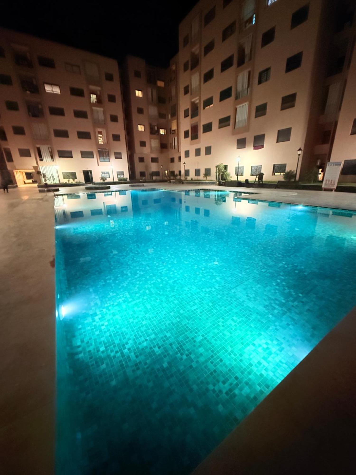 De Luxe Family & Piscine Pres De Gueliz Appartement *