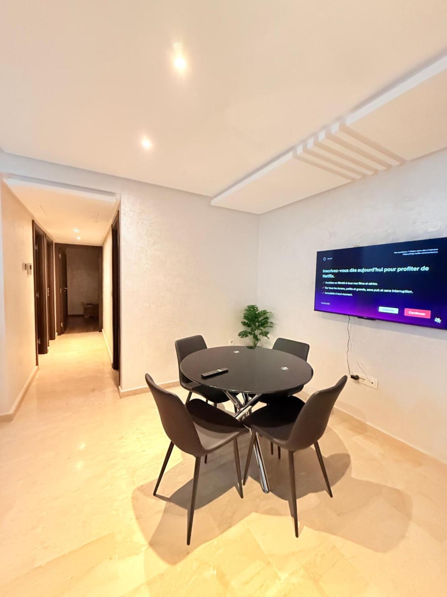 Appartement De Luxe Family & Piscine Pres De Gueliz *
