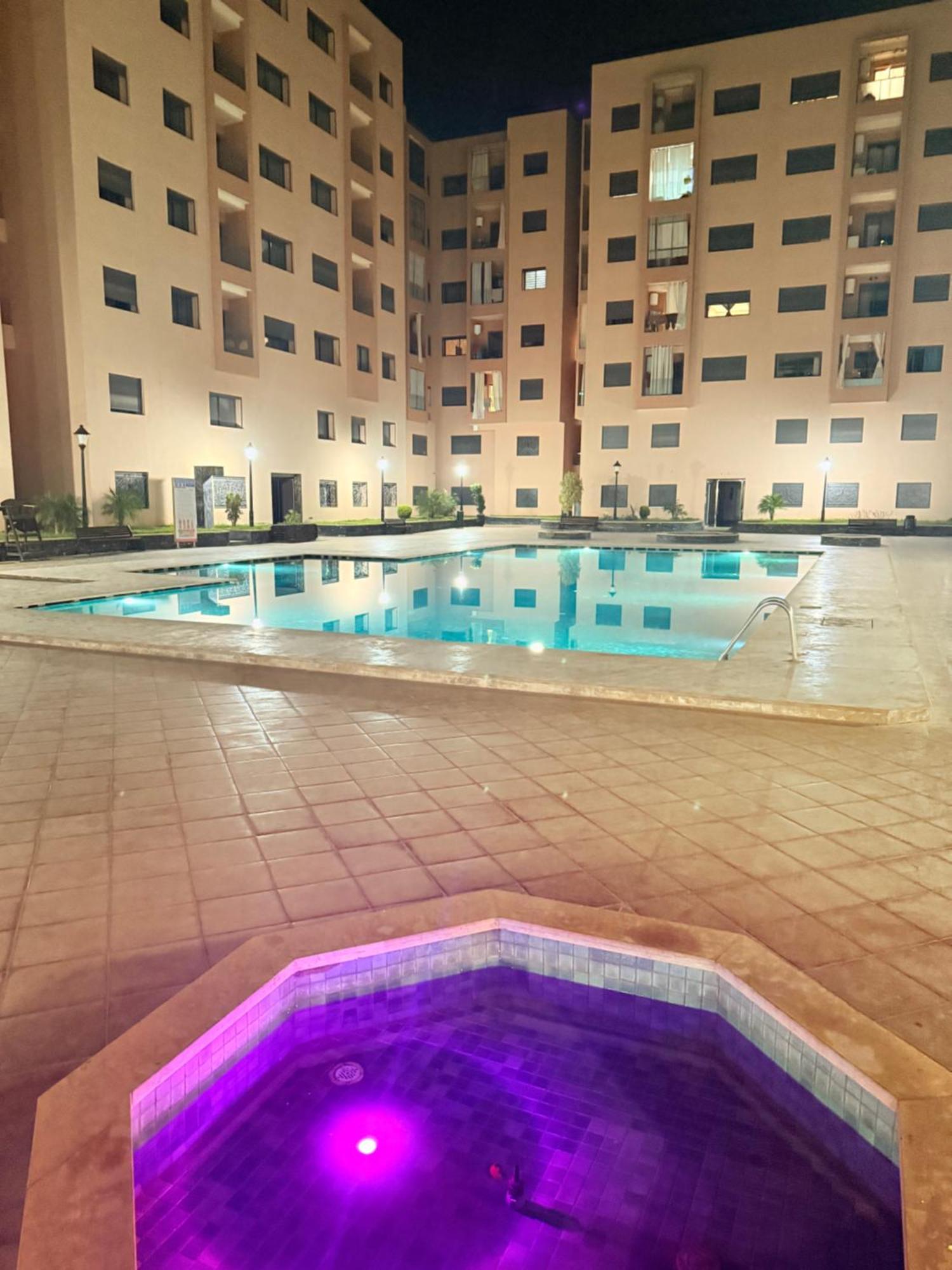 De Luxe Family & Piscine Pres De Gueliz Appartement *