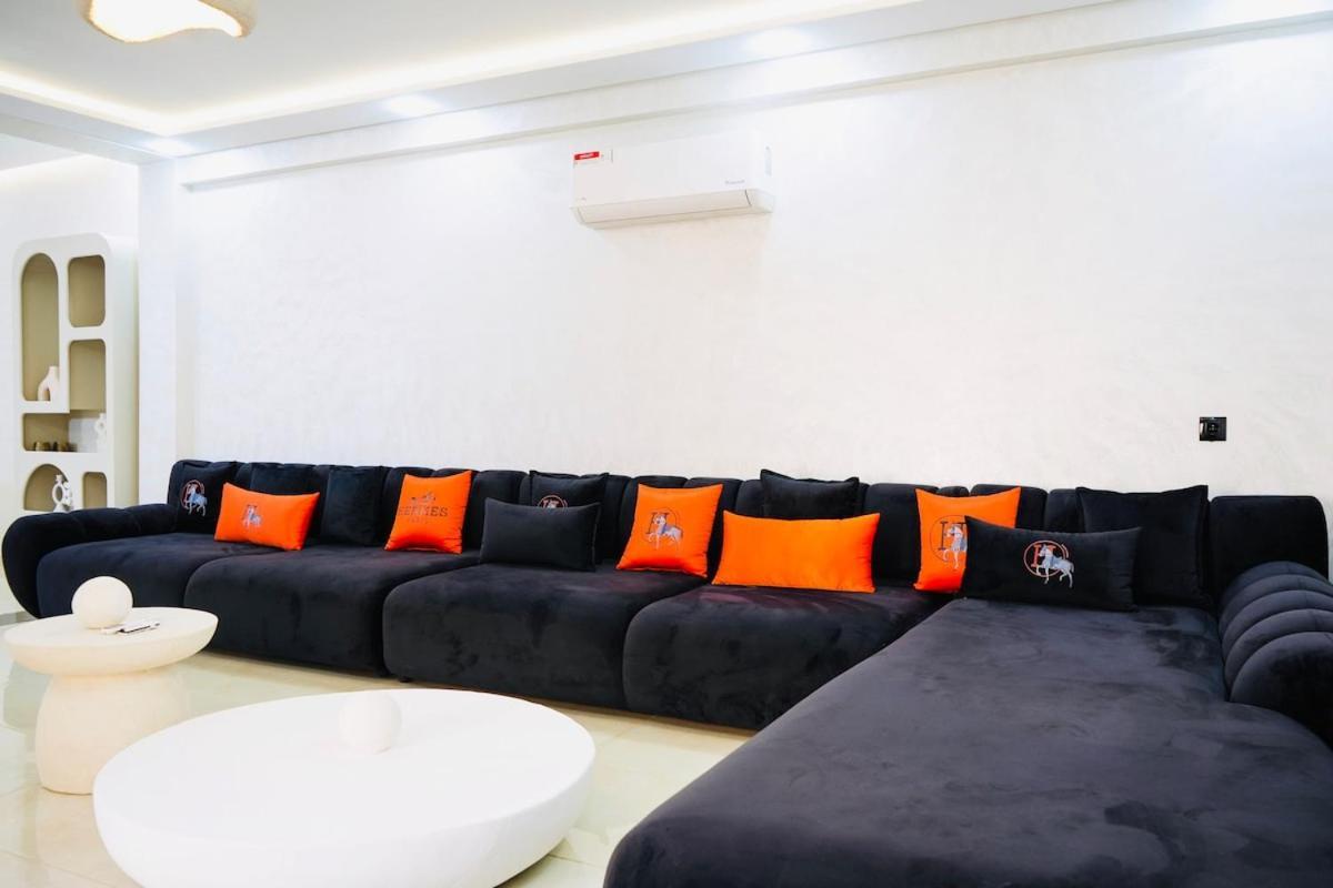 Vaste Duplex Neuf Modernes Et Raffine Appartement