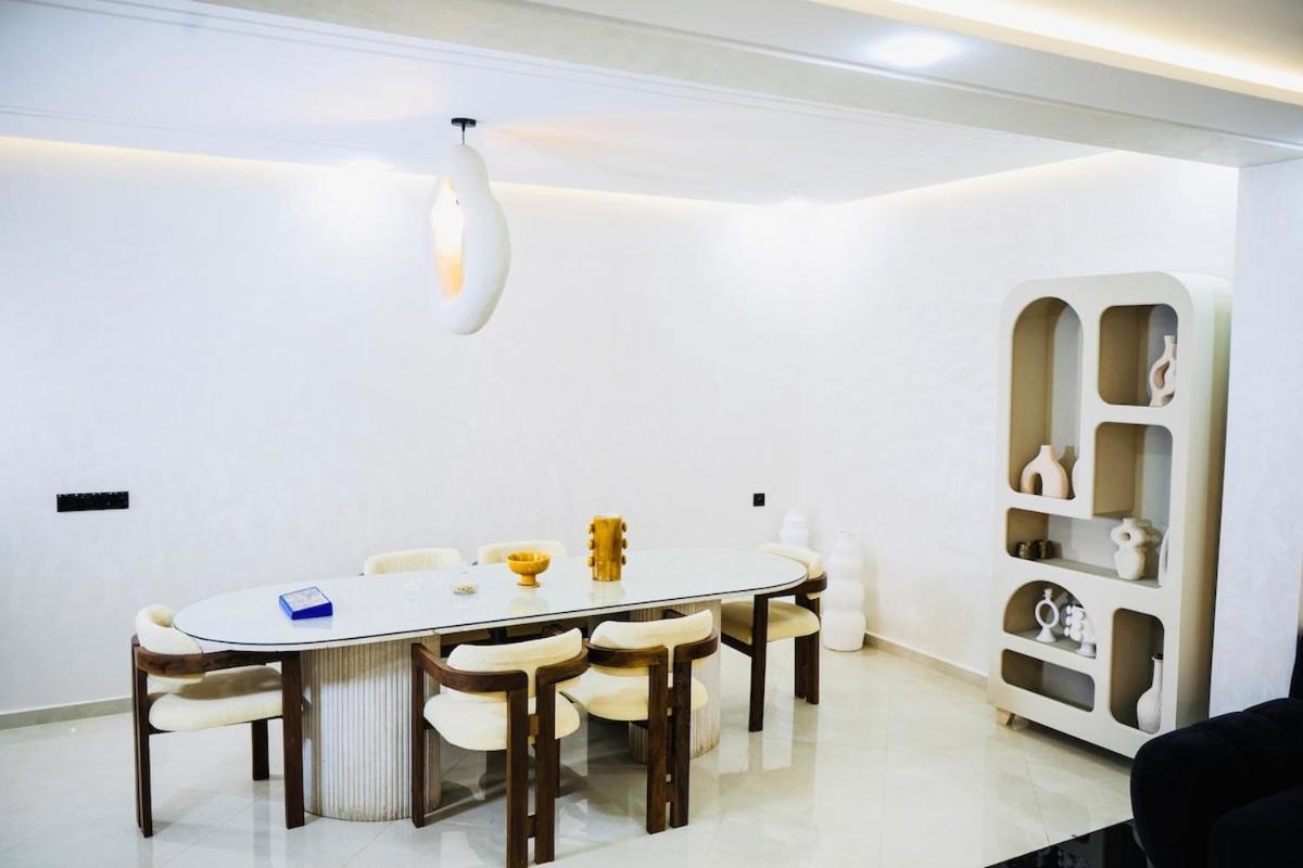 Vaste Duplex Neuf Modernes Et Raffine Marrakesh