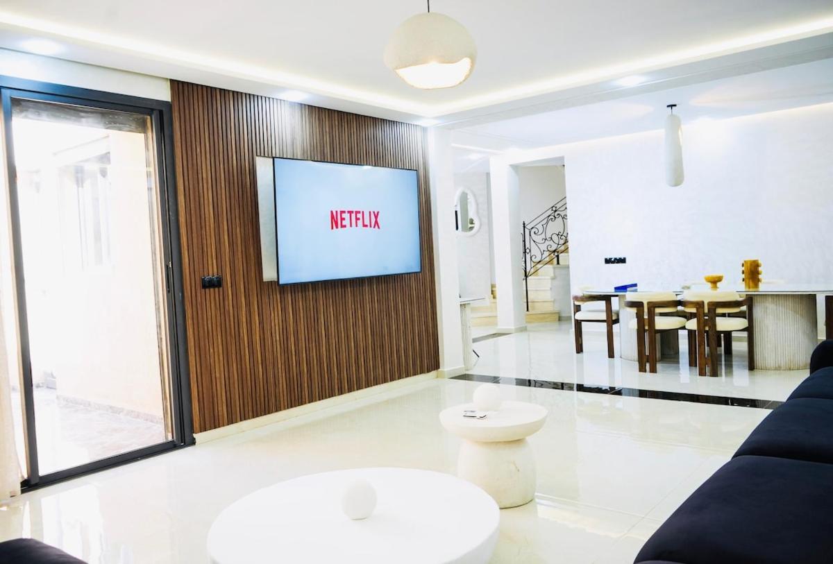 Vaste Duplex Neuf Modernes Et Raffine Appartement Marrakesh