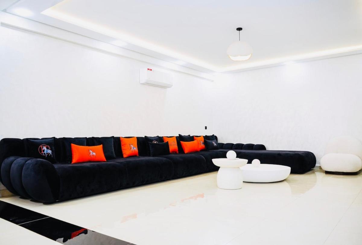 Appartement Vaste Duplex Neuf Modernes Et Raffine *