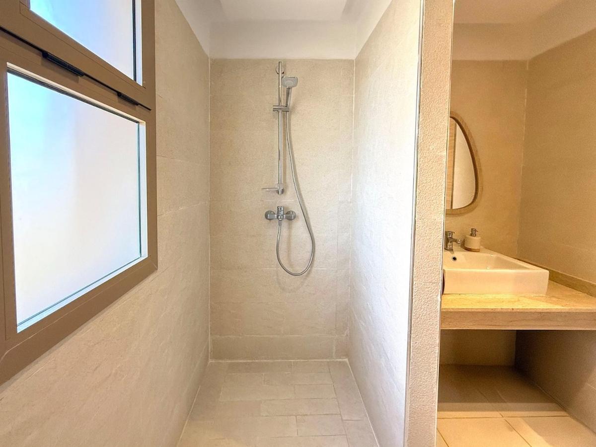 Confort A Marrakech Avec Piscine Et Capacite 4 Personnes Appartement Marrakesh