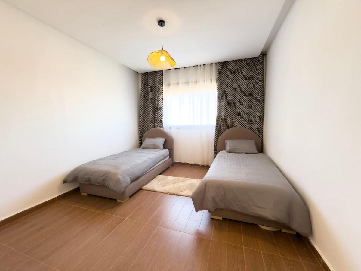 Appartement Confort A Marrakech Avec Piscine Et Capacite 4 Personnes Marrakesh