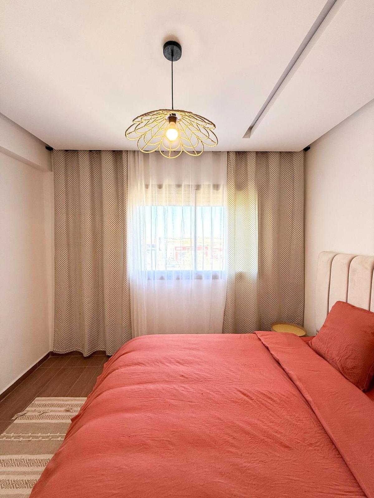 Confort A Marrakech Avec Piscine Et Capacite 4 Personnes