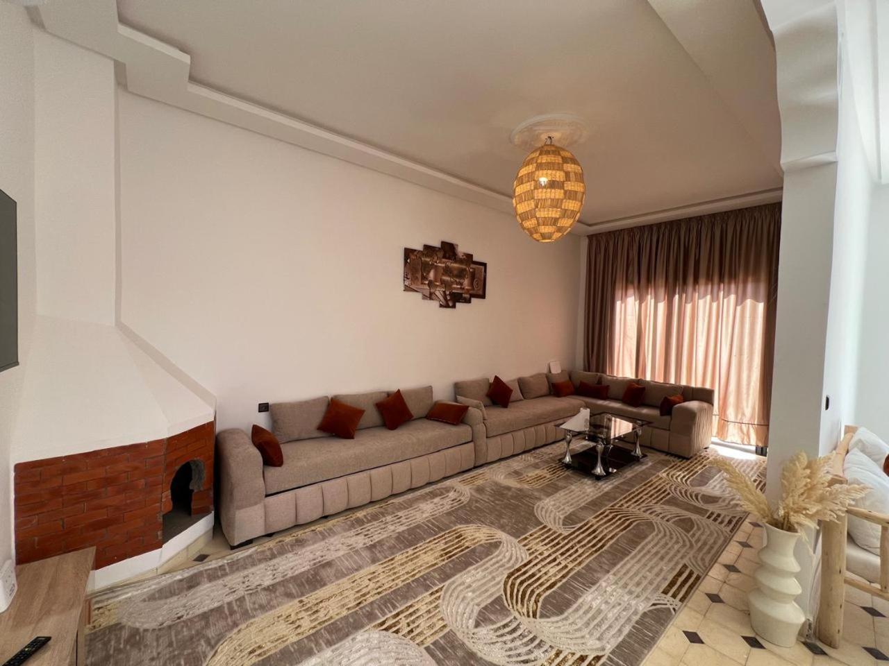 Villa Familiale Avec Piscine Privee A Marrakech