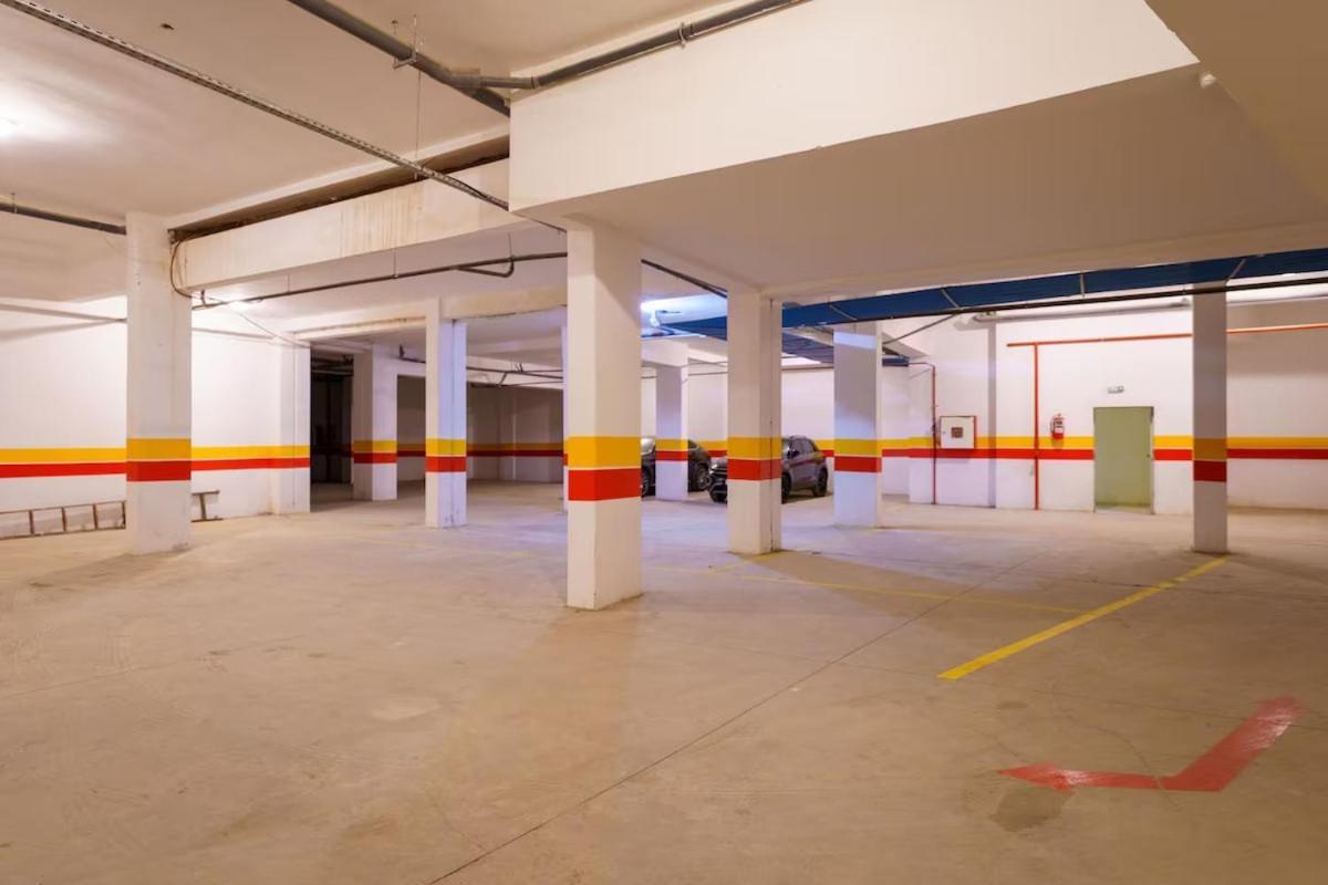 Apartment Luxury Aprt 2-bedrooms-pool Hivernage Centre-free Parking *