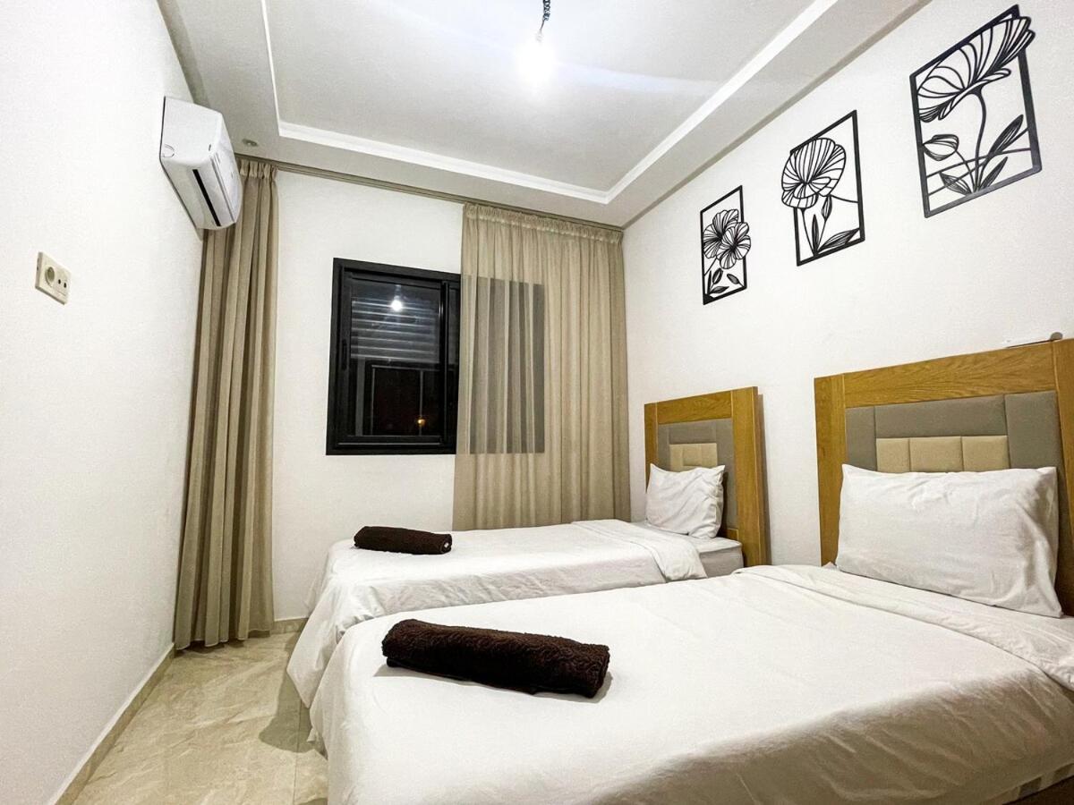Luxury Aprt 2-bedrooms-pool Hivernage Centre-free Parking Apartment Marrakesch