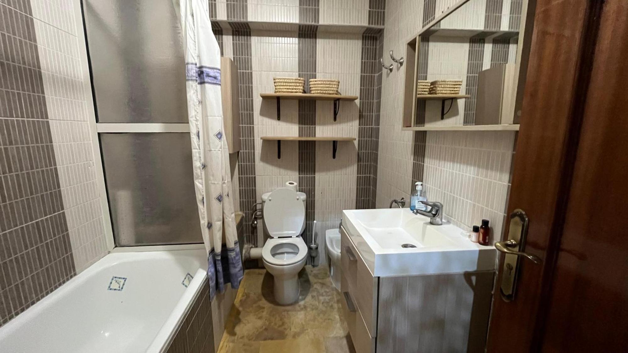 Duplex In Center - Patio & Parking Apartment Marrakesh