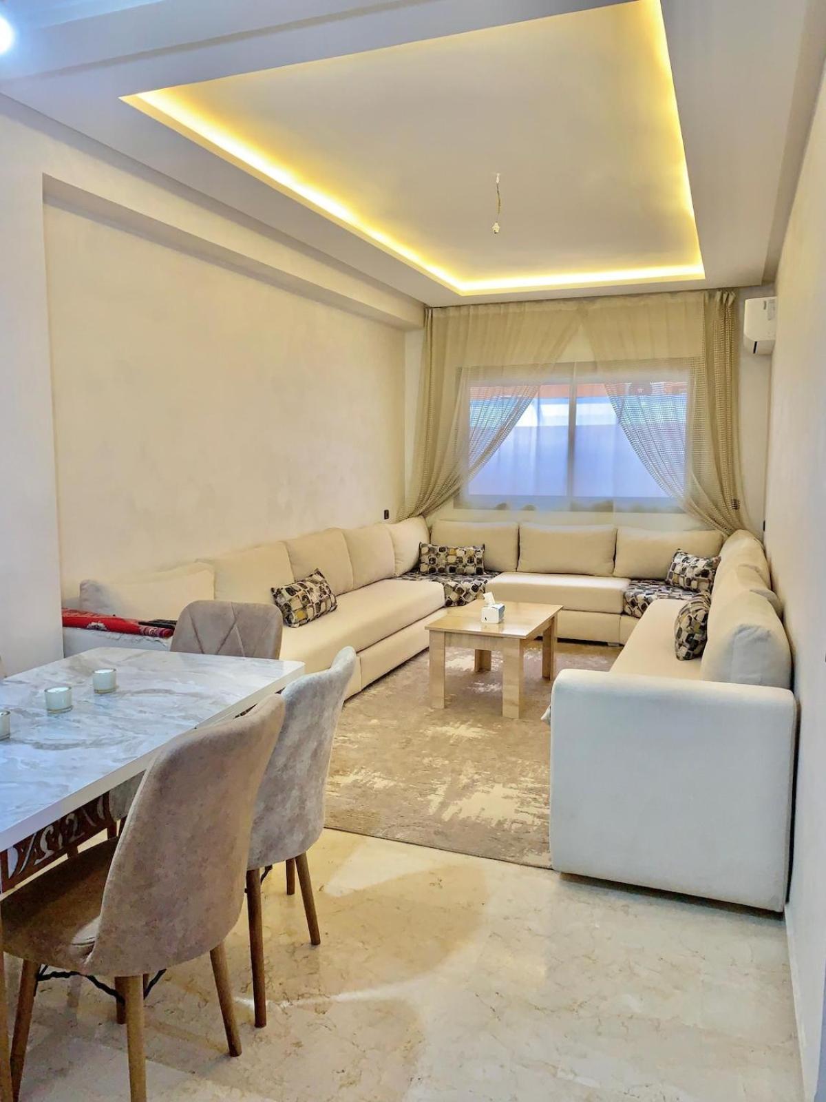 In Gueliz Center Pool Train Station Aeroport Apartment