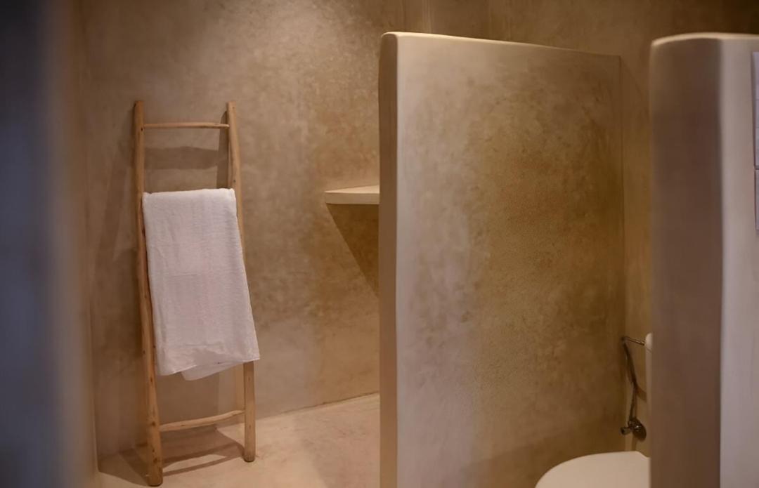 Dar Sun, Private Medina Gem 2 Pools & Rooftop Villa *
