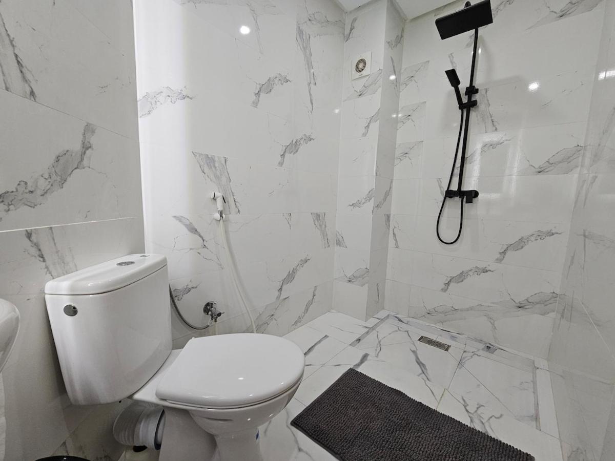 Hags - Traditional Modern Apartment, Full Ac, 10m From Airport * Marrakesh