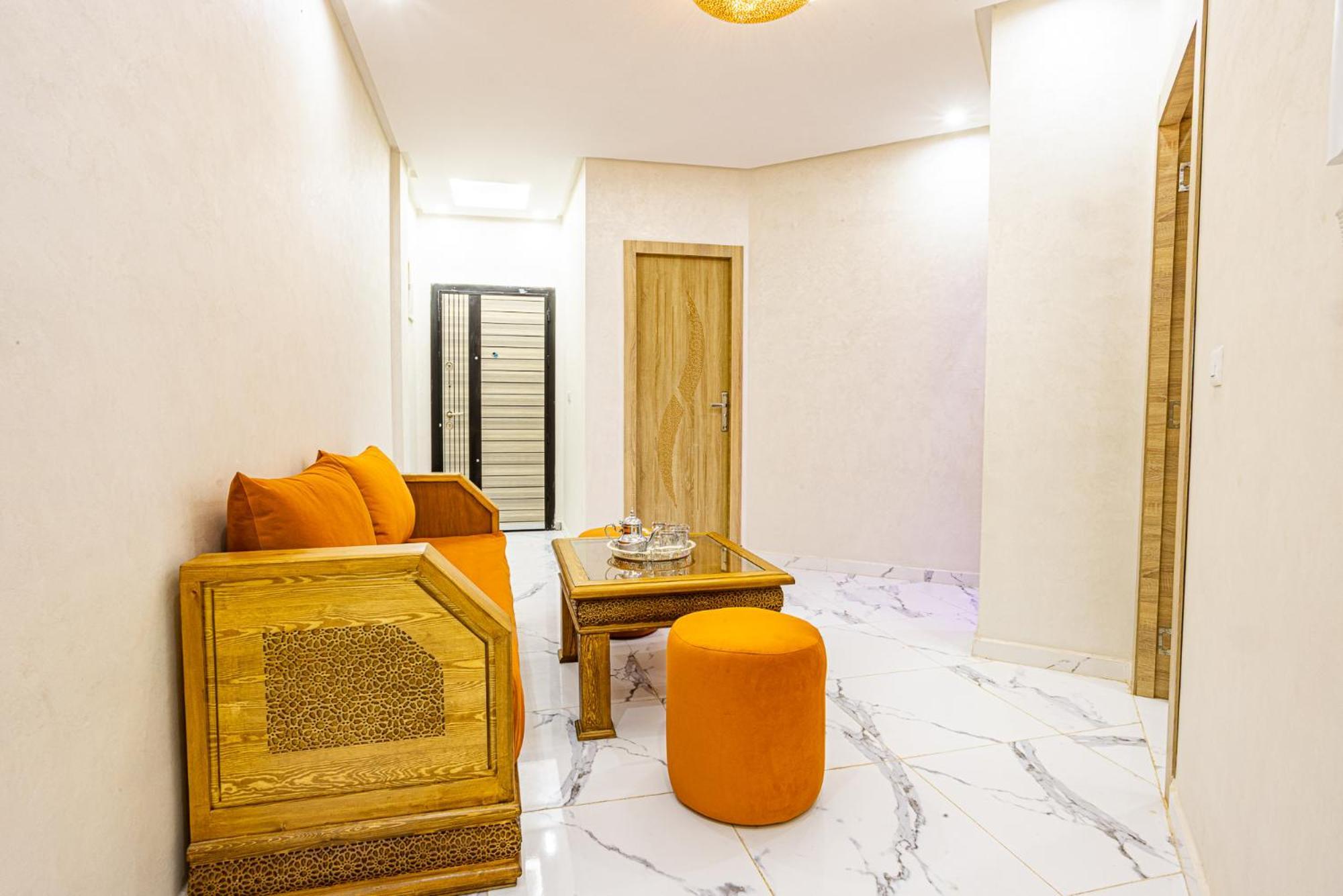 Hags - Traditional Modern Apartment, Full Ac, 10m From Airport * Marrakesh