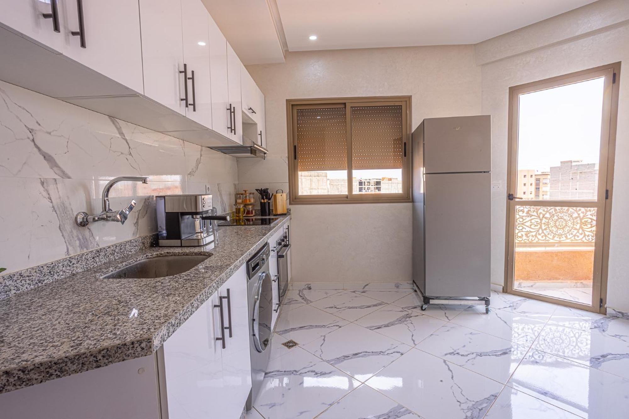 Hags - Traditional Modern Apartment, Full Ac, 10m From Airport Apartment Marrakesh
