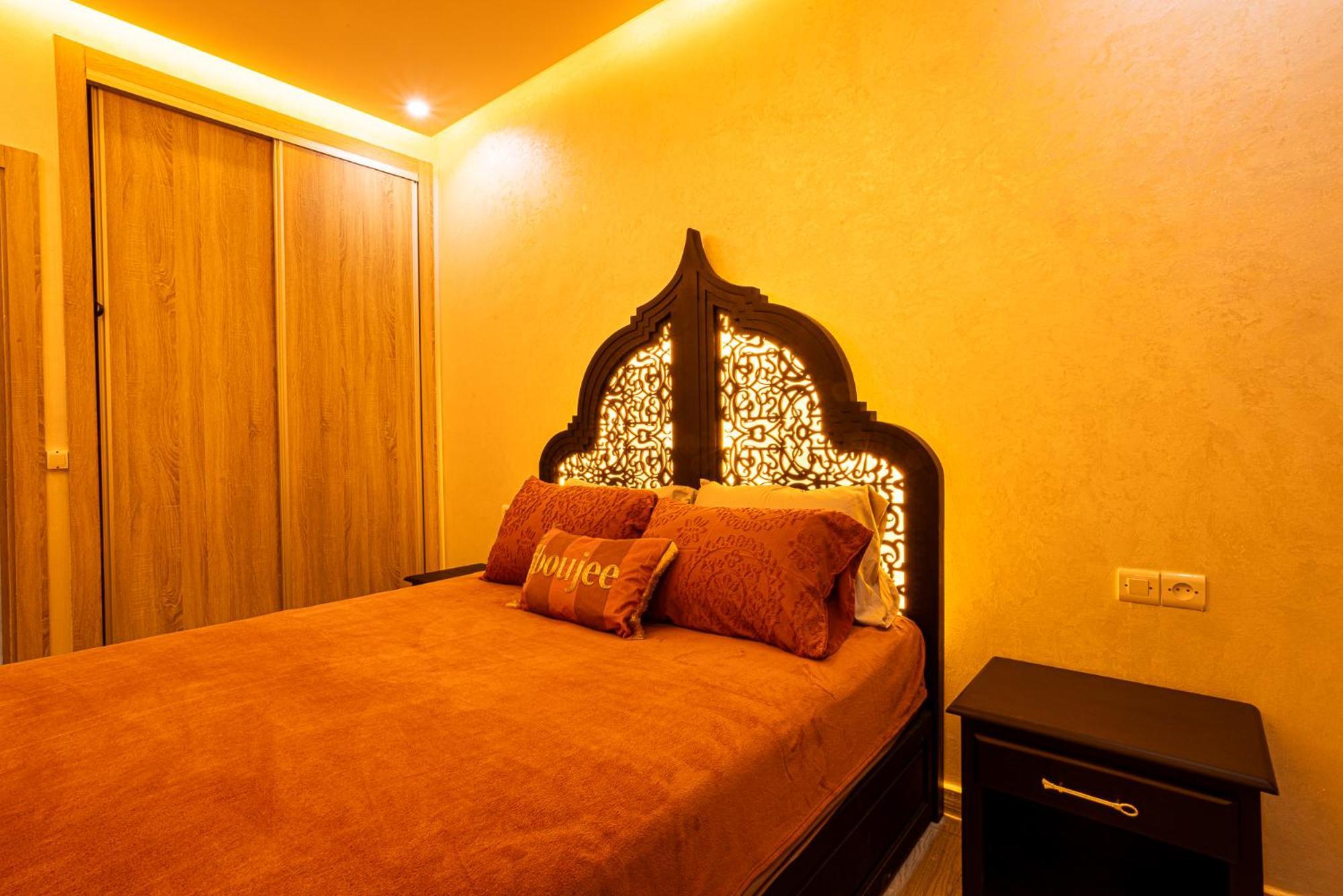 Hags - Traditional Modern Apartment, Full Ac, 10m From Airport