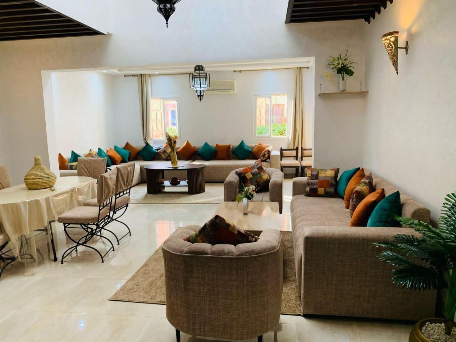 Appartement 3 Bedroom Duplex With Swimming Pool *