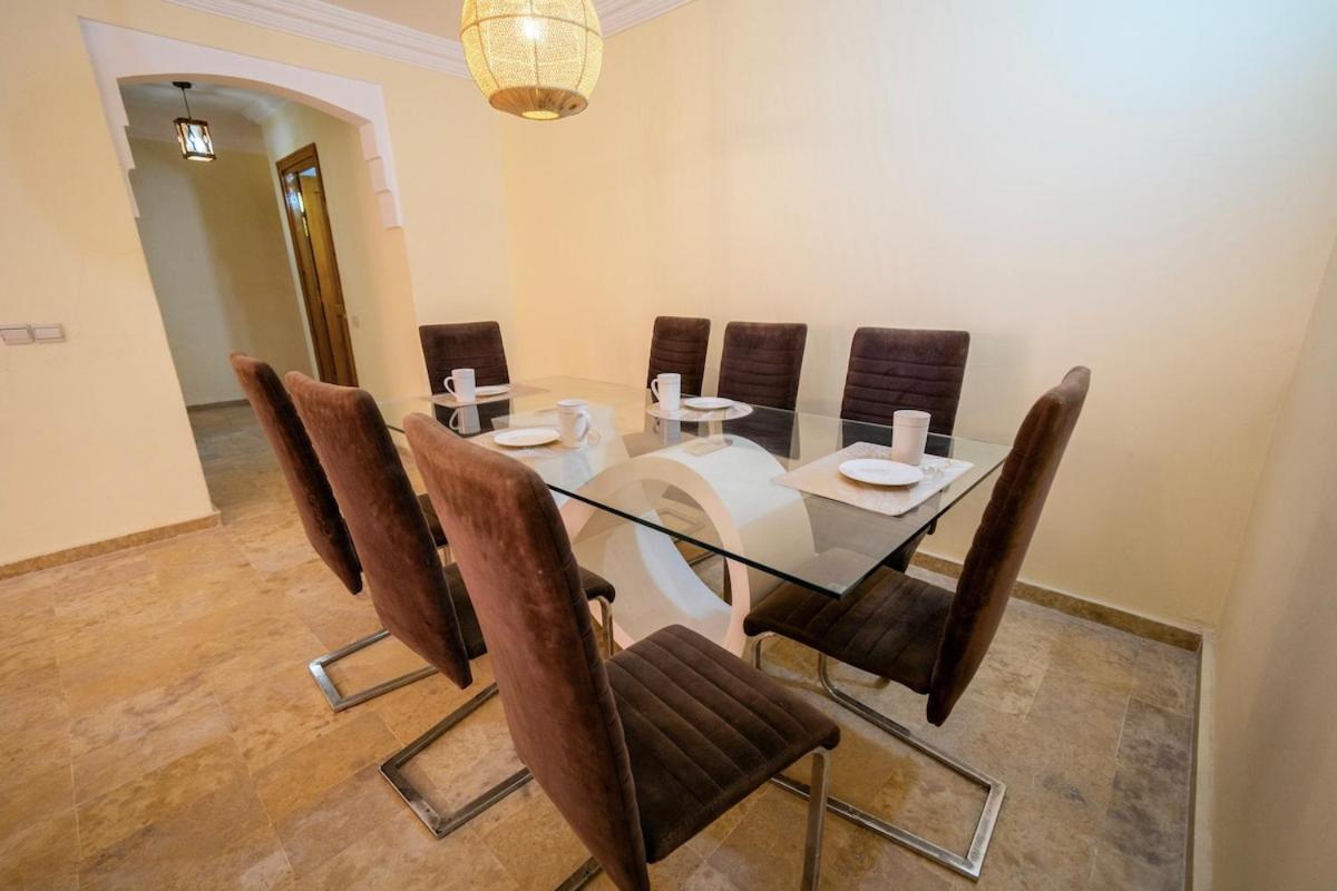 Apartment Three Bedroom Duplex With Terrace In Center
