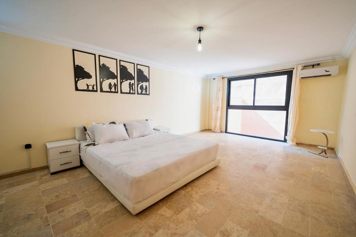 Apartment Three Bedroom Duplex With Terrace In Center Marrakesch