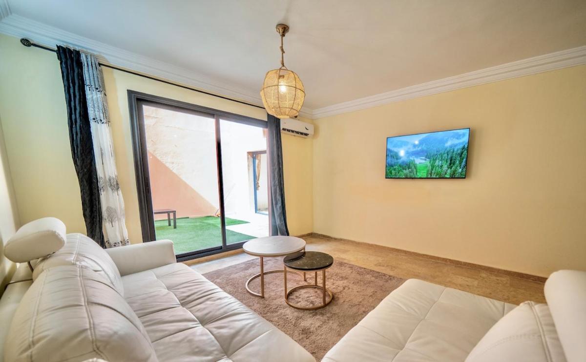 Three Bedroom Duplex With Terrace In Center * Marrakesch