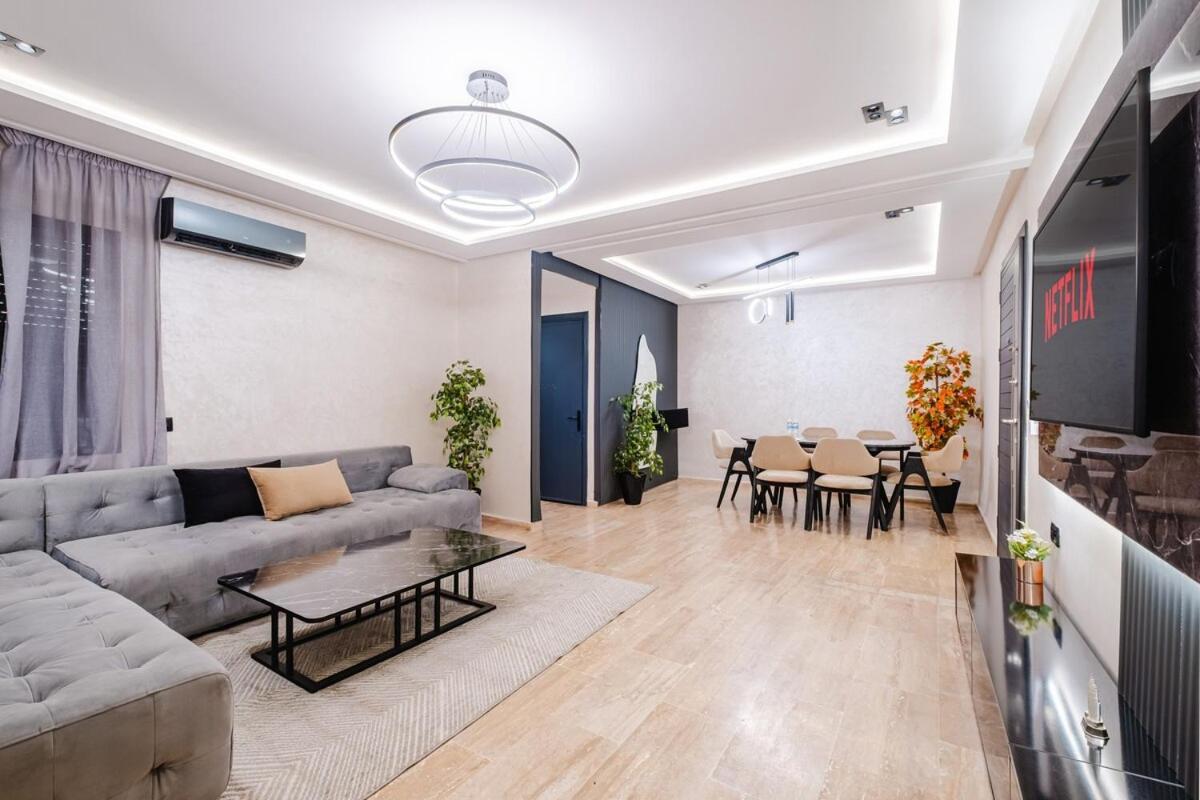 Cozy In The Heart Of Gueliz Marrakech Apartment *