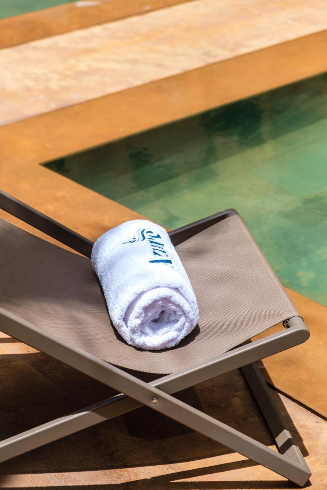 Confortable & Tres Bien Note - Vue Piscine, Proche M Avenue, Piscine, Fibre Optique, Parking Apartamento *