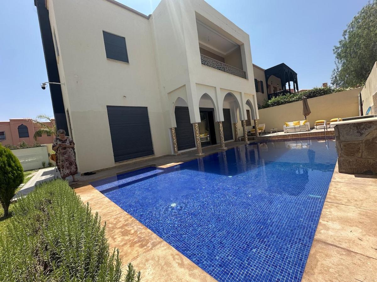 Marracash 17m Mosaic Pool Marrakesh