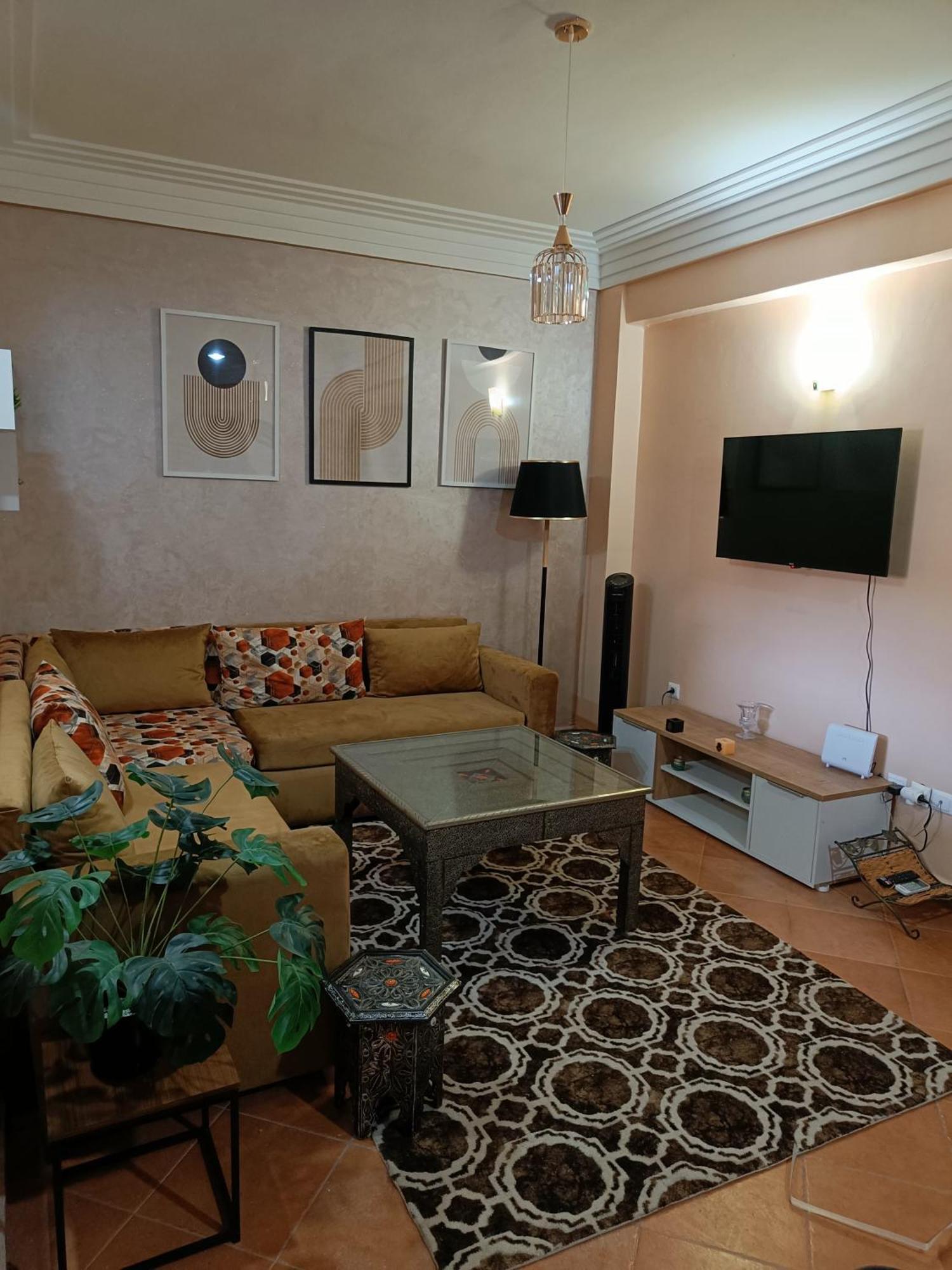 Appartement Tout Confort A Gueliz Avec Piscine Stunning Pool