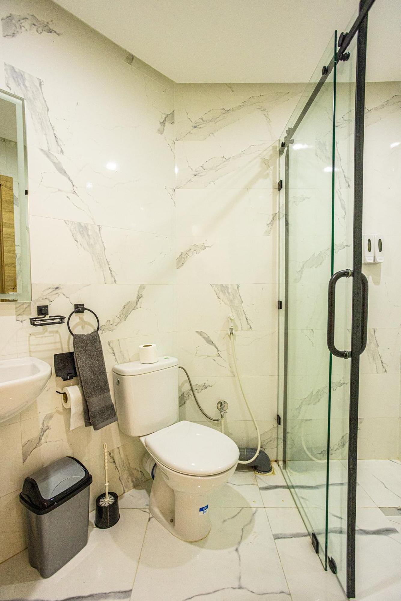 Apartment Hags - Traditional Modern Apartment, Full Ac, 10m From Airport