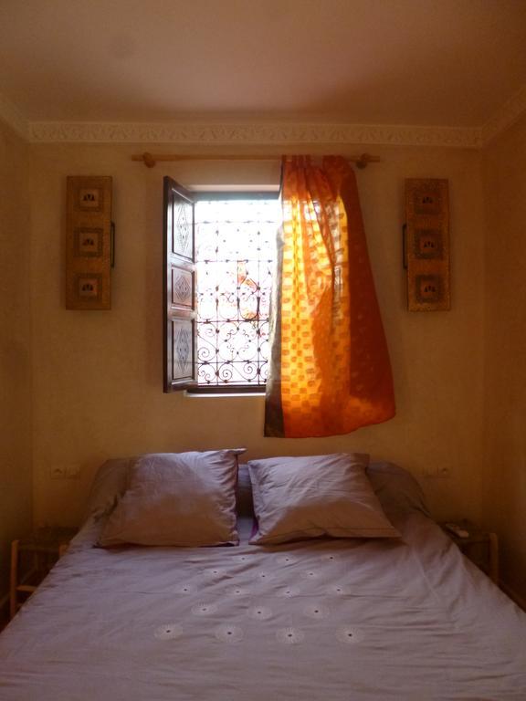 Pensión Dar En-nawat 3*