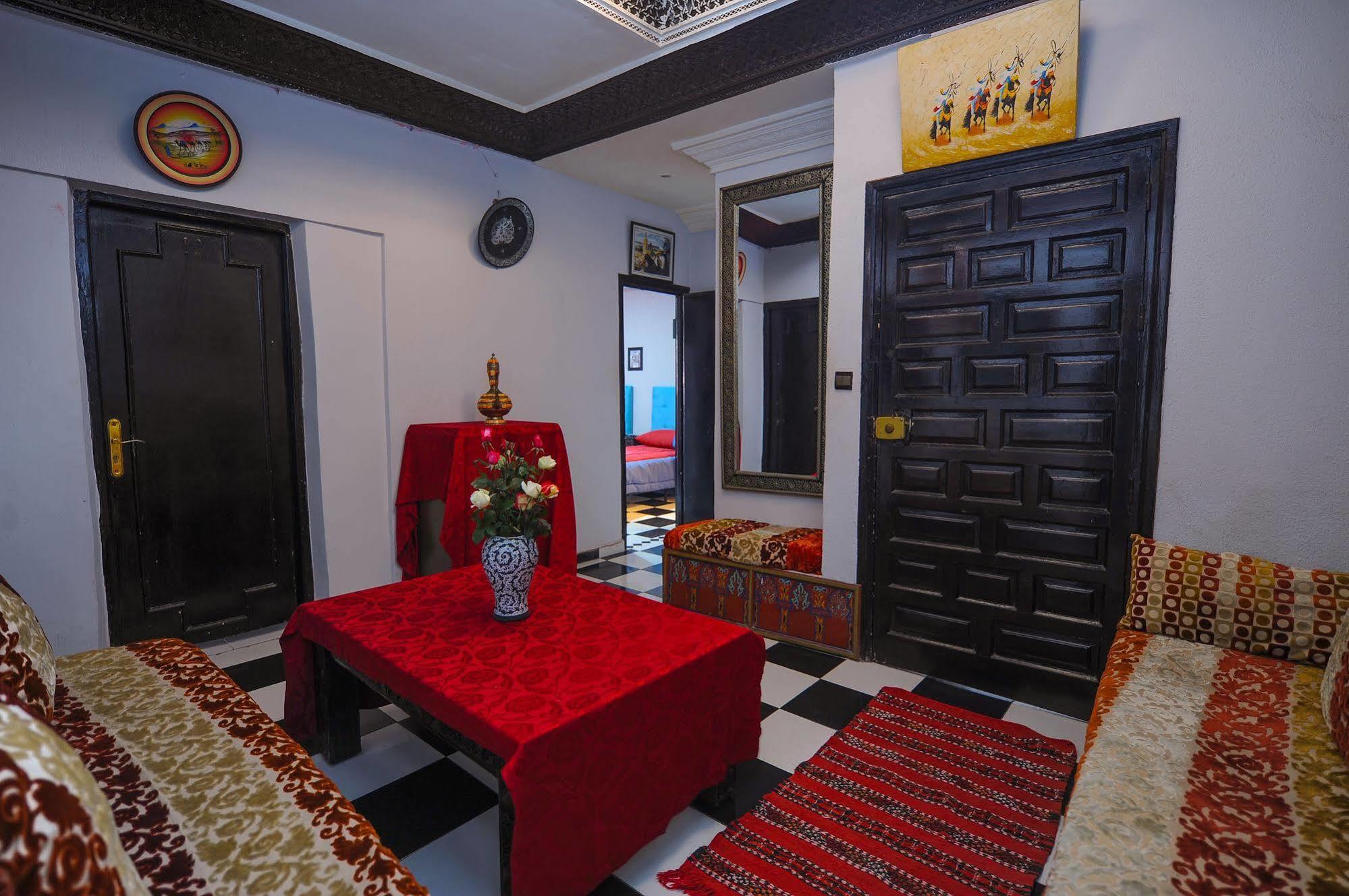Agnaoue Hotel 2*