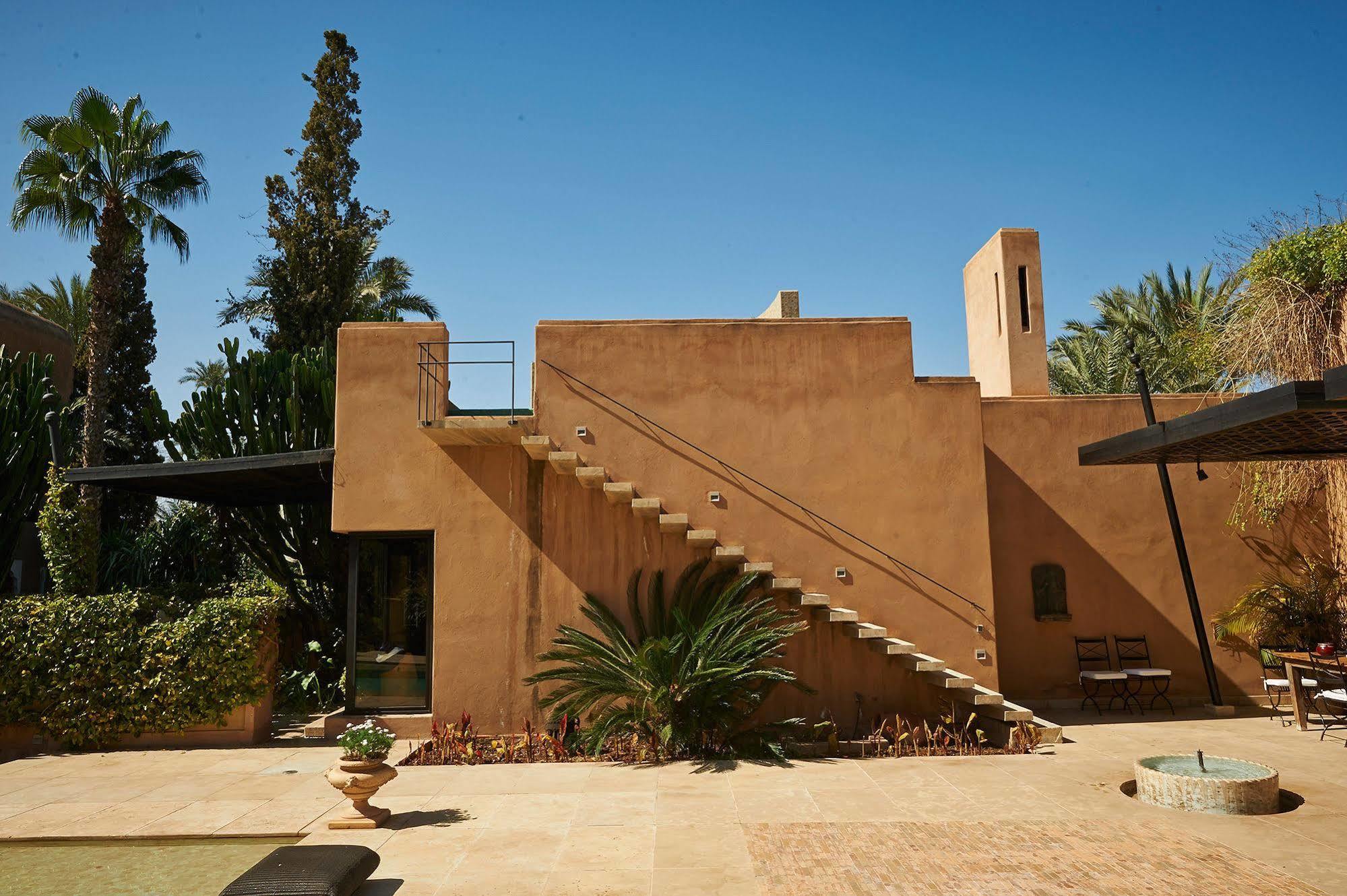 Dar Jl Villa *