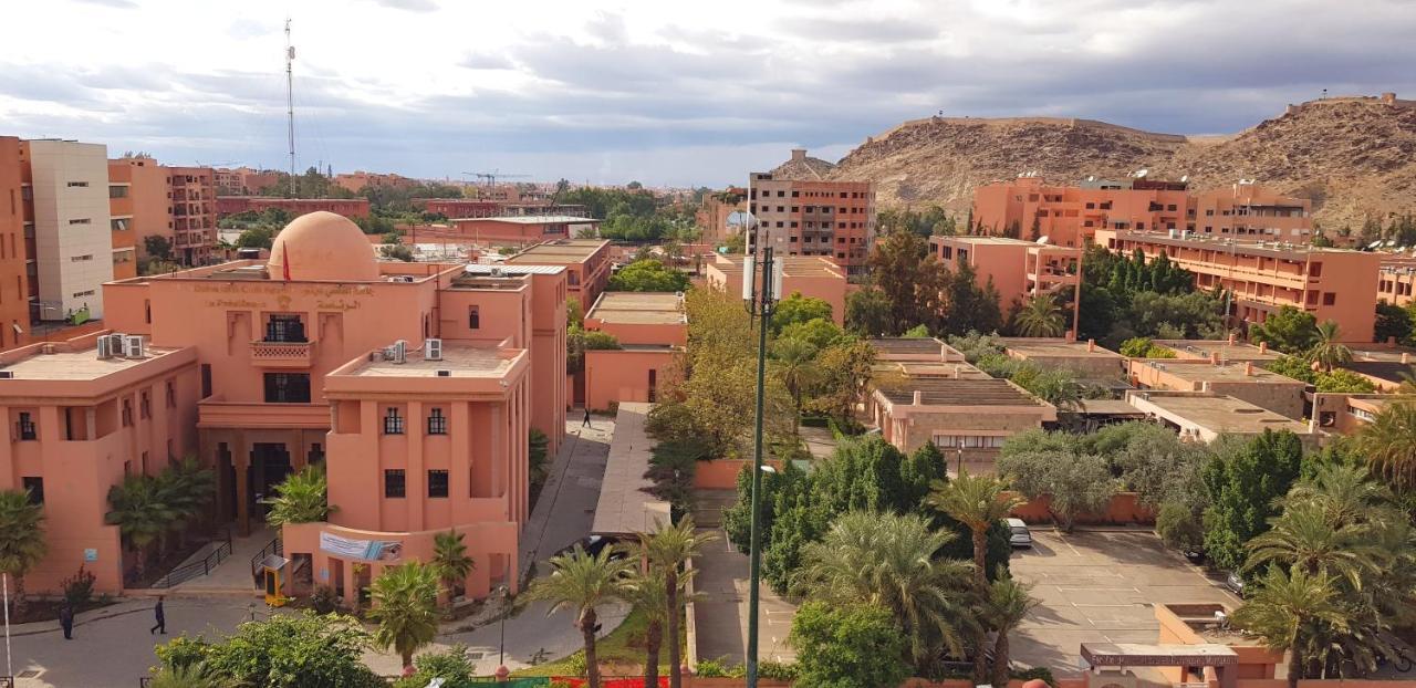 Selwane Aparthotel