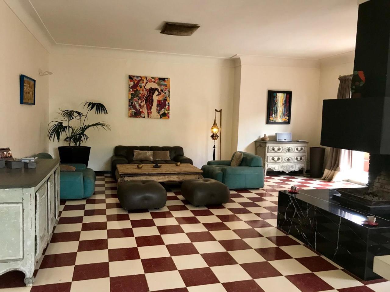 Villa Nador *