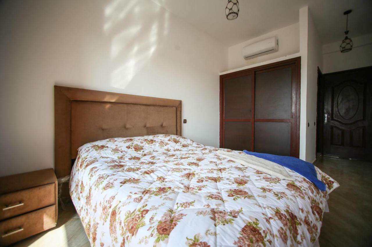 Apartamento Entouré De Verdure, Grande Piscine