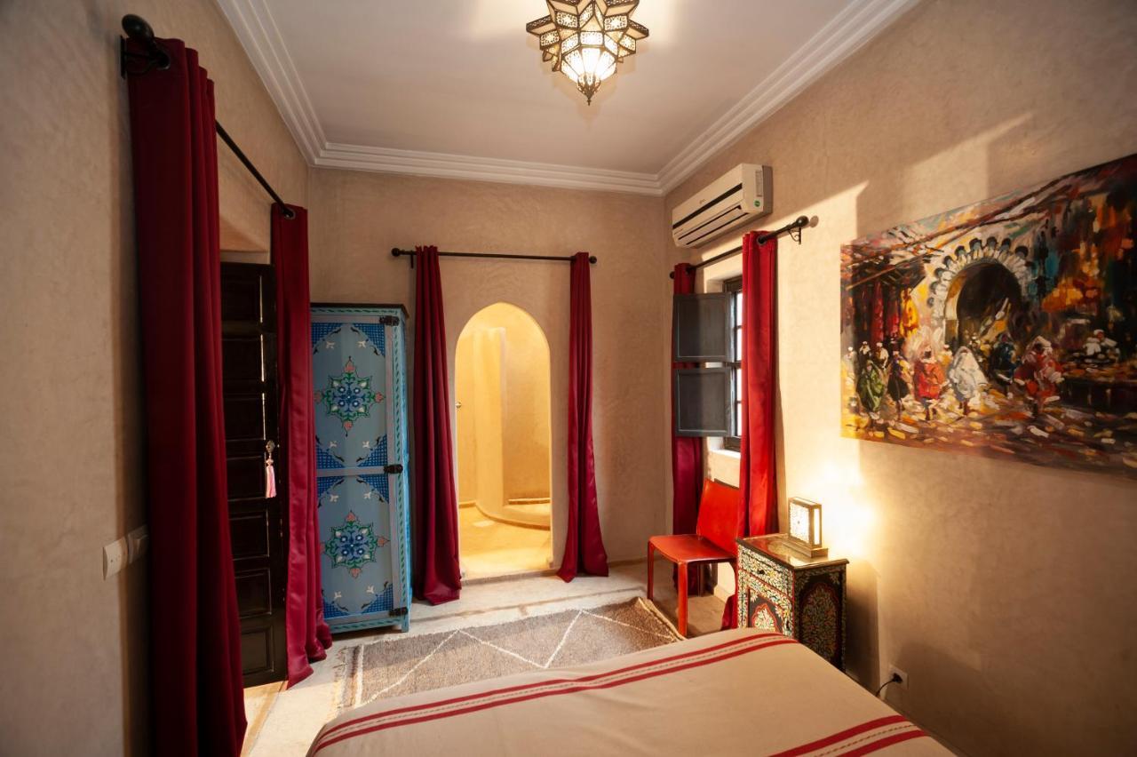 Riad Des Trois Palais 2*