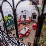 Riad Le Jardin De Lea, Suites & Spa