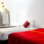 Riad 64 Maison D\'Hotes & Spa