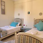 Riad Latifa