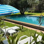 Villa Du Jardin Secret, Terrain De 1200 M2
