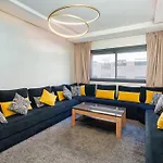 Superbe Appartement Avec Piscine