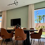 Magnifique Villa D\'Architecte A Marrakech A 15 Min Du Centre-Ville