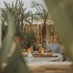 Riad K