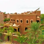 Villa Ushuaia Avec Piscine - Petit Dejeuner Gratuit - Marrakech City Center