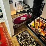 Riad Darfadila Medina