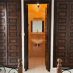 Au Deux Riads