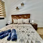 Apparte 2 Chambres De Luxe En Face La Gare Gueliz