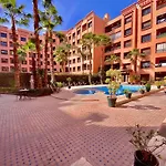 Deluxe Apartment At The Prestigious L\'Hivernage.