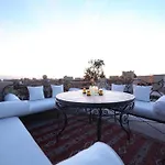 Riad Oum H&N Exclusive