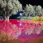 Villa Du Jardin Secret, Terrain De 1200 M2